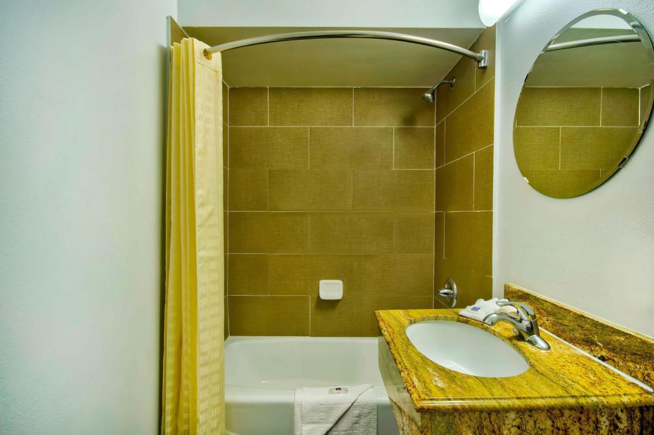 Motel 6 Гардена Екстер'єр фото