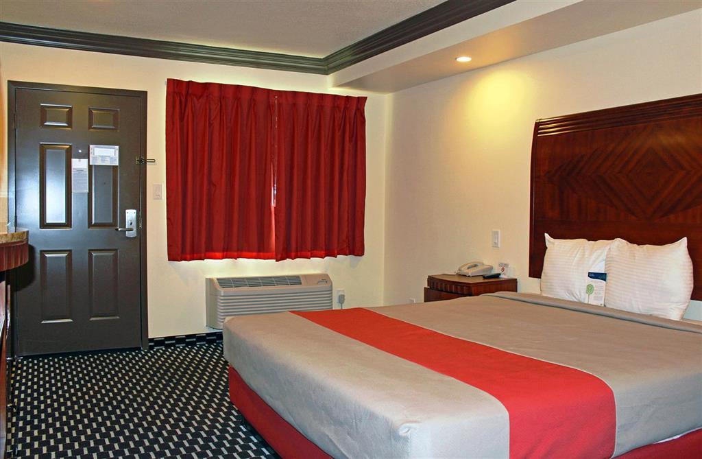 Motel 6 Гардена Номер фото